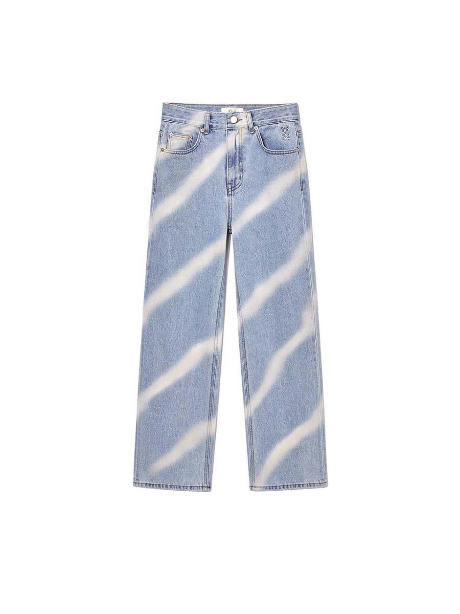 [KIJUN] High-Rise Oblique Jeans - Light Blue